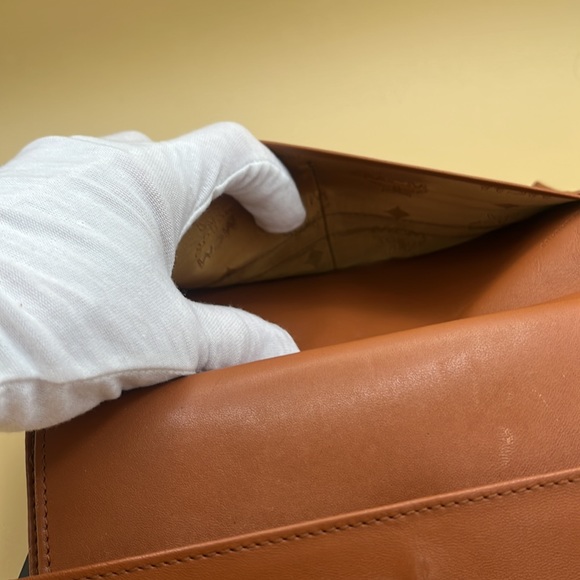 MCM Visetos Wallet and Glasses Bundle - Picture 10 of 14